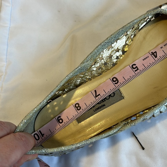 Jimmy Choo Silver Metallic Laser Cutout Ballet Flats EU 39 - Picture 10 of 10